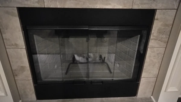 Superior/IHP BDB 36 Inch Bi-Fold Tempered Glass Fireplace Doors - Black 7 Superior/IHP BDB 36 Inch Bi-Fold Tempered Glass Fireplace Doors - Black - Image 5